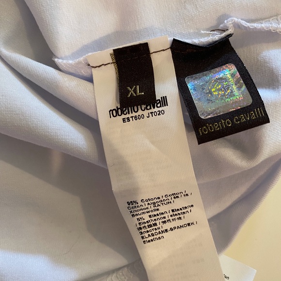 Graphic T-Shirt - Picture 5 of 5